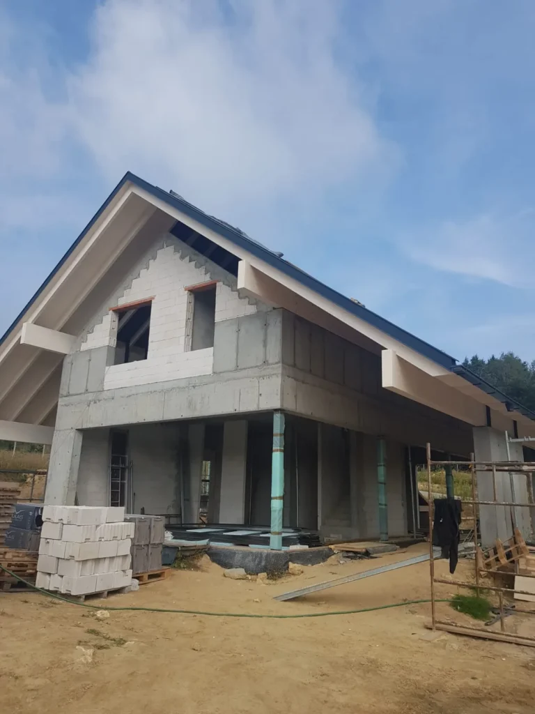 Roboty żelbetowe — fundamenty i konstrukcje betonowe, Zaremba Construction